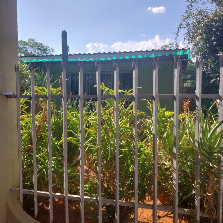 7 Bedroom Property for Sale in Carters Glen Northern Cape